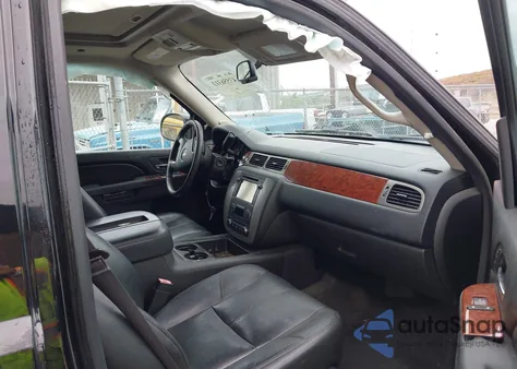 2013 GMC Yukon Slt z USA, uszkodzony, nr VIN 1GKS2CE0XDR344762